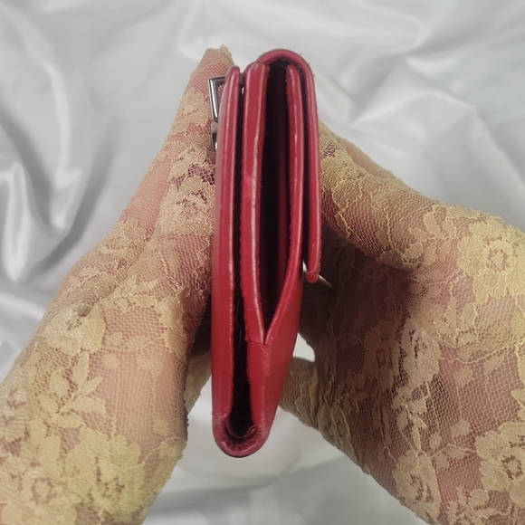 Gucci trifold wallet - Picture 6 of 10